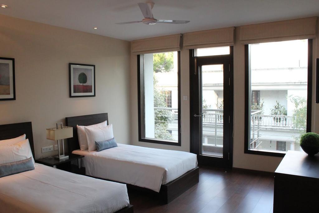 Couette-café 76 Friends Colony 3*